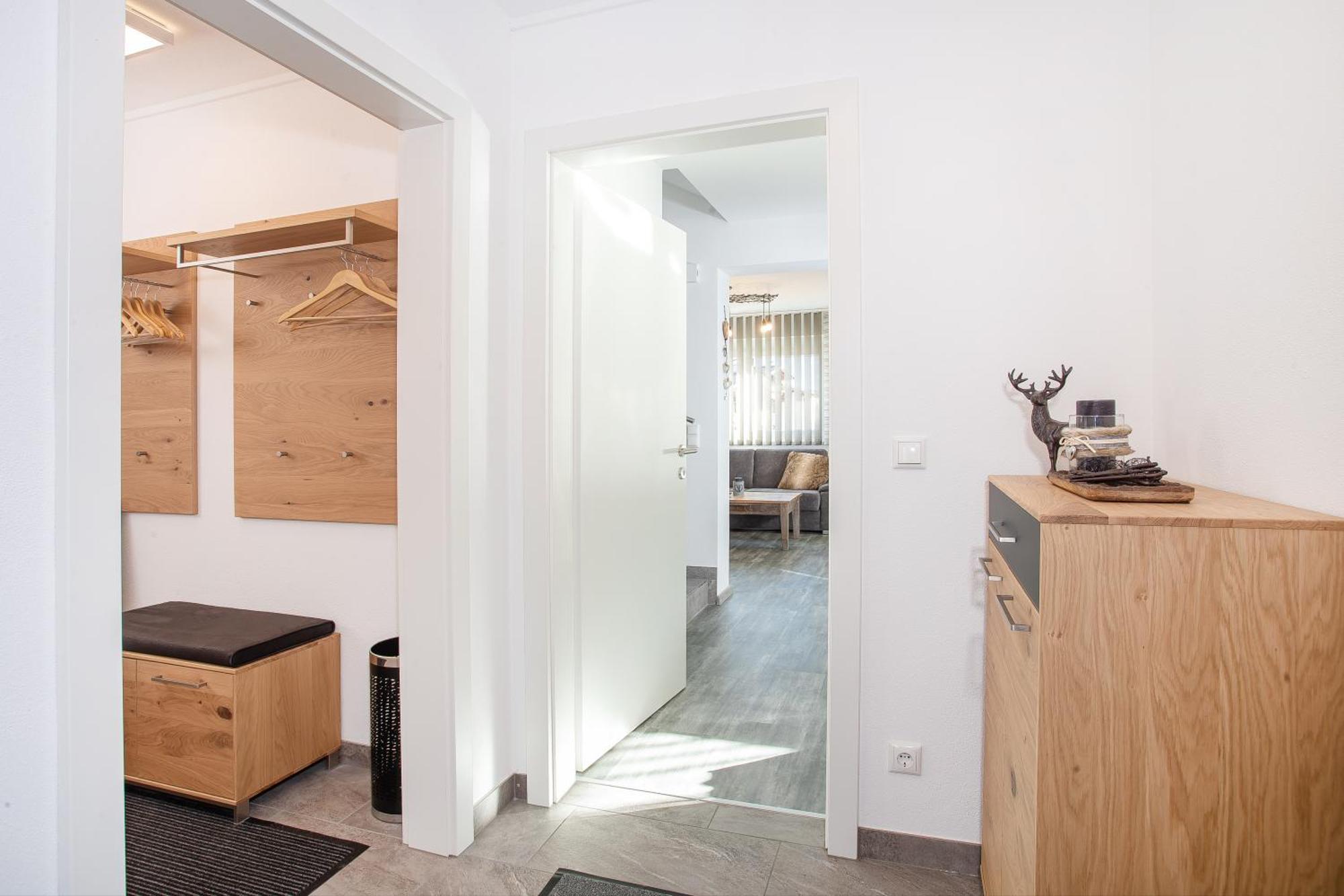 H19: Modern Wellness Retreat With Panoramic Rooftop Terrace * Fuegen
