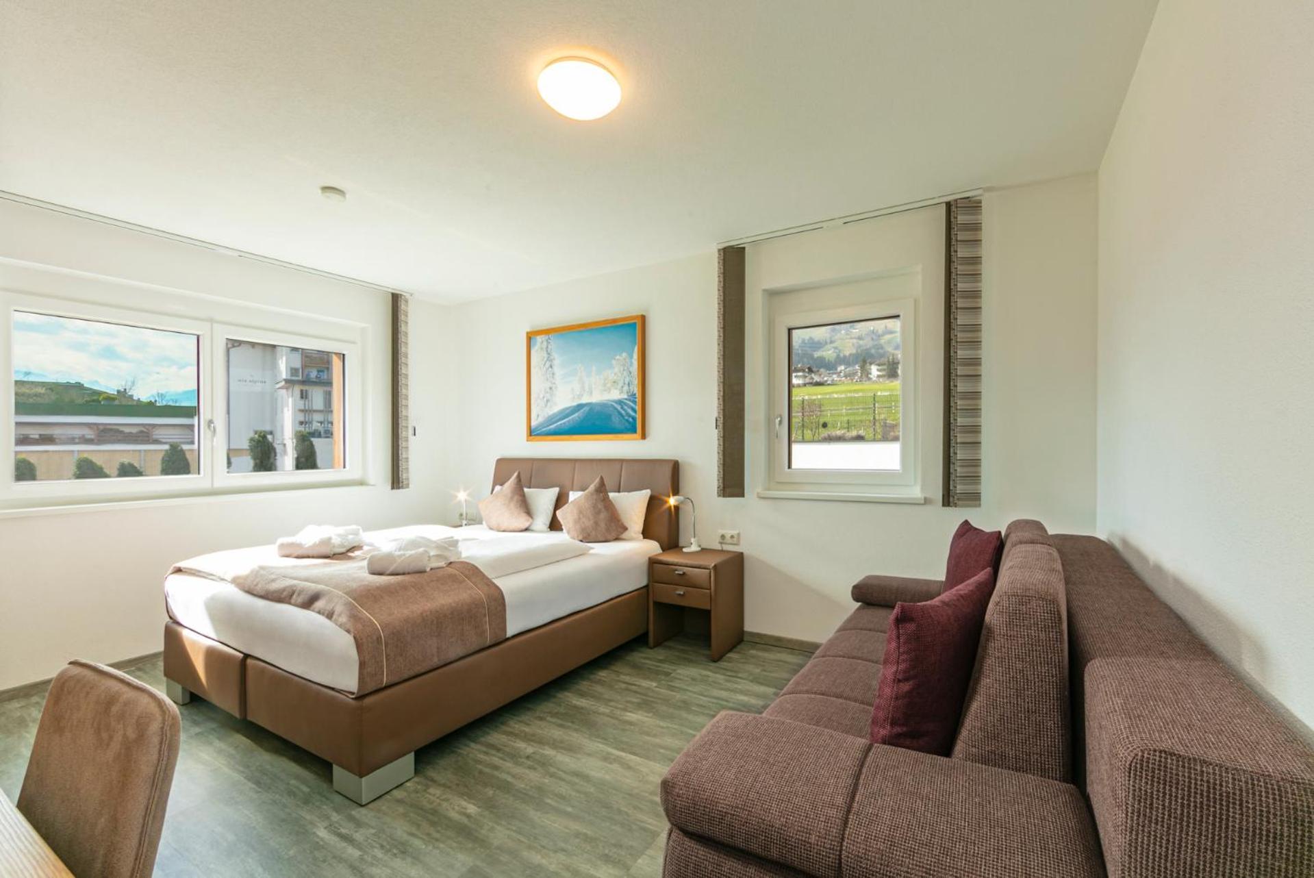 H19 - Modernes 145qm, 3sz, Wellnessbereich Mit Sauna Und Dachterrasse Mit Panoramablick, Kuehlen Und Heizen Mit Geothermie * Fügen